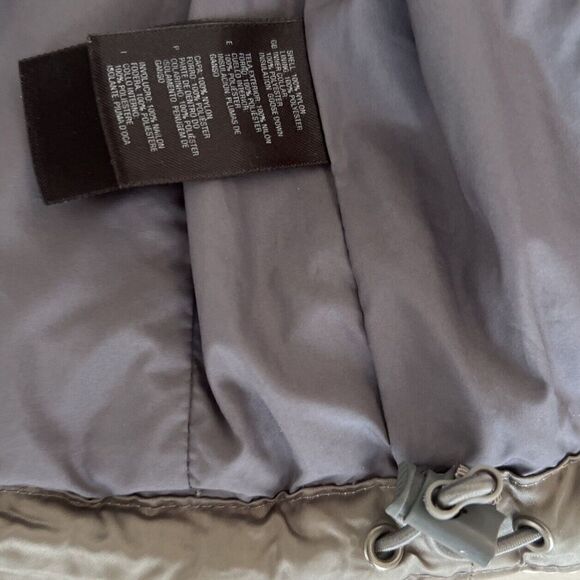 THE NORTH FACE Women Sz XS Aconcagua 550 Down Jacket Ivory/Gray Puffer - Picture 12 of 16